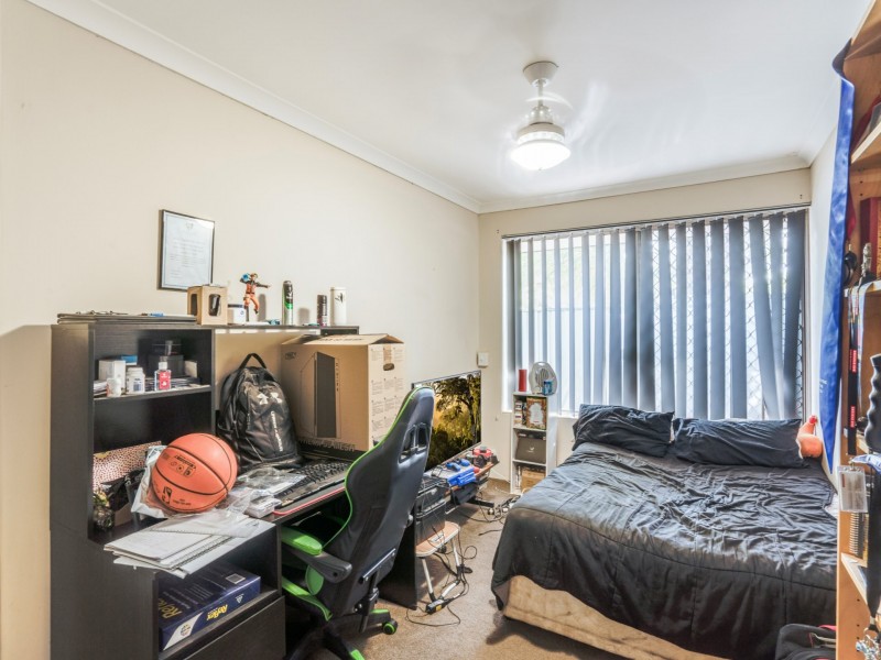 1 Cessford Close, Leda WA 6170