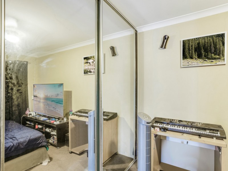 1 Cessford Close, Leda WA 6170