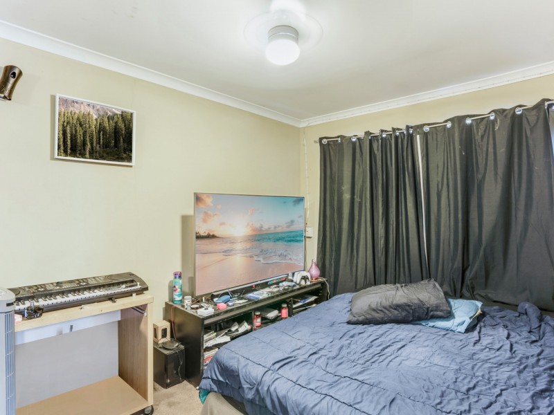 1 Cessford Close, Leda WA 6170