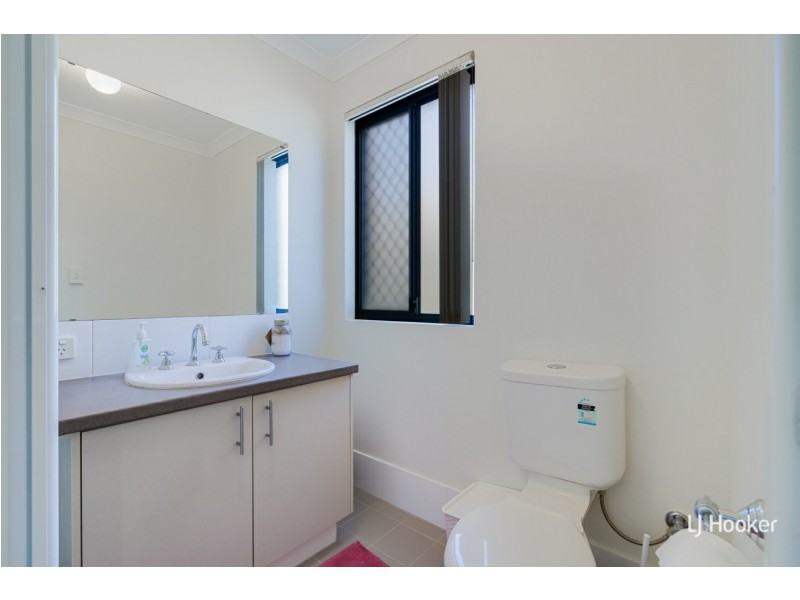 13 Ravensfield Road, Baldivis WA 6171