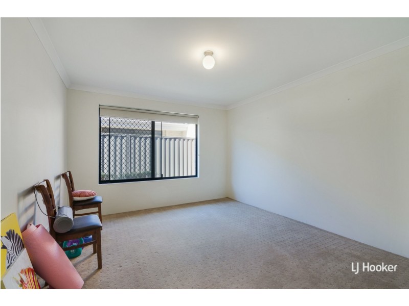 13 Ravensfield Road, Baldivis WA 6171