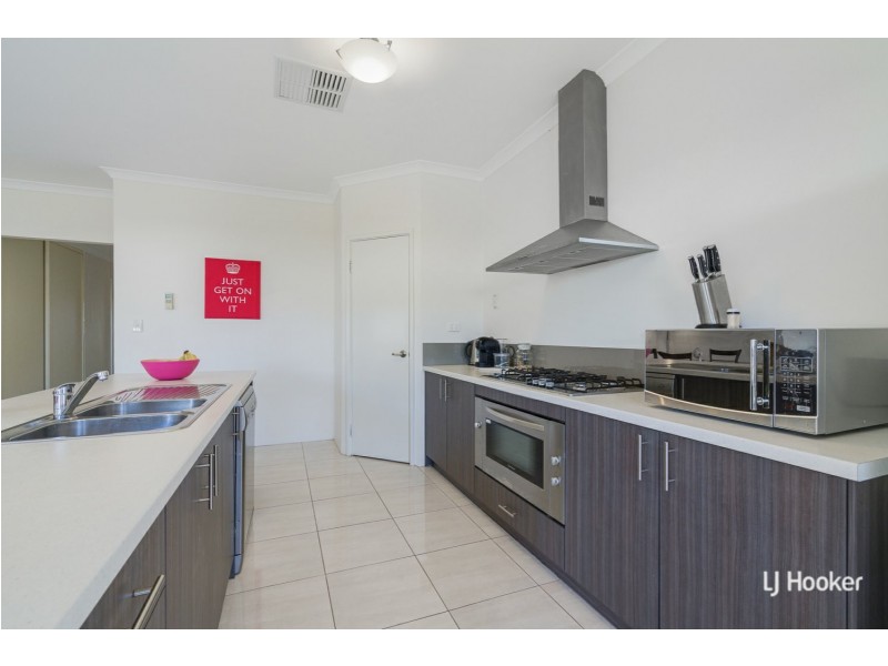 13 Ravensfield Road, Baldivis WA 6171