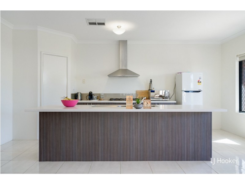 13 Ravensfield Road, Baldivis WA 6171