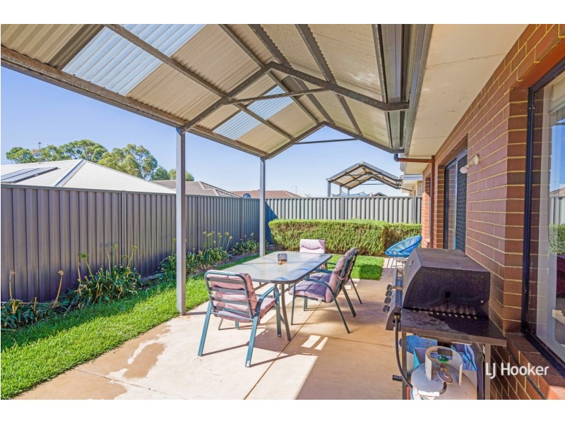 13 Ravensfield Road, Baldivis WA 6171