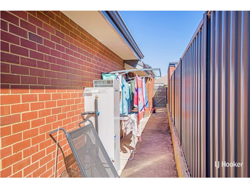 13 Ravensfield Road, Baldivis WA 6171