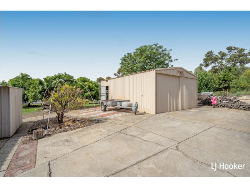 7 Silversmith Street, Wellard WA 6170