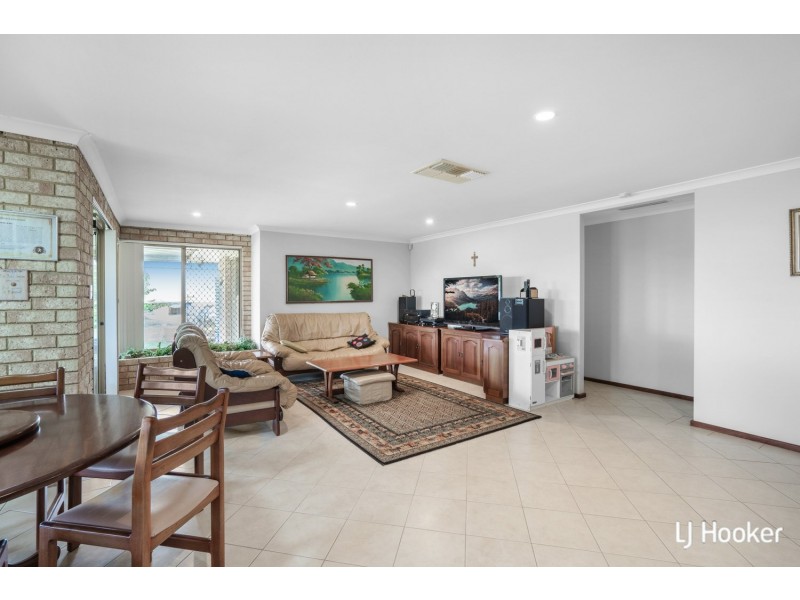 7 Silversmith Street, Wellard WA 6170