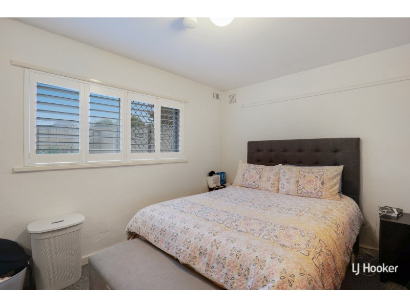 4/21 Disney Rd, Parmelia WA 6167