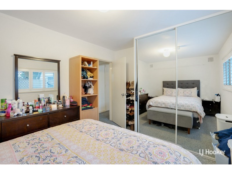 4/21 Disney Rd, Parmelia WA 6167