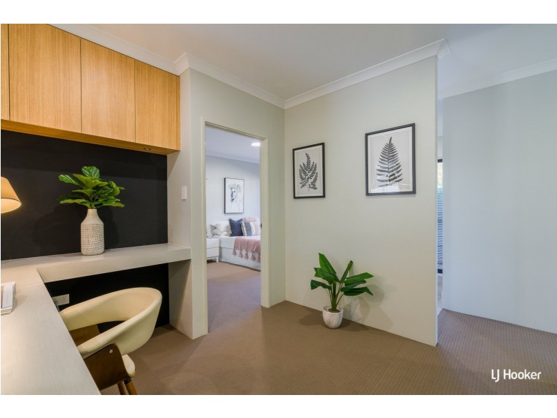 9 Melksham Way, Wellard WA 6170