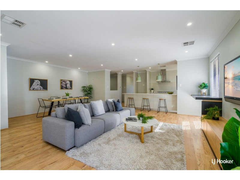 9 Melksham Way, Wellard WA 6170