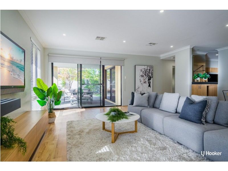 9 Melksham Way, Wellard WA 6170