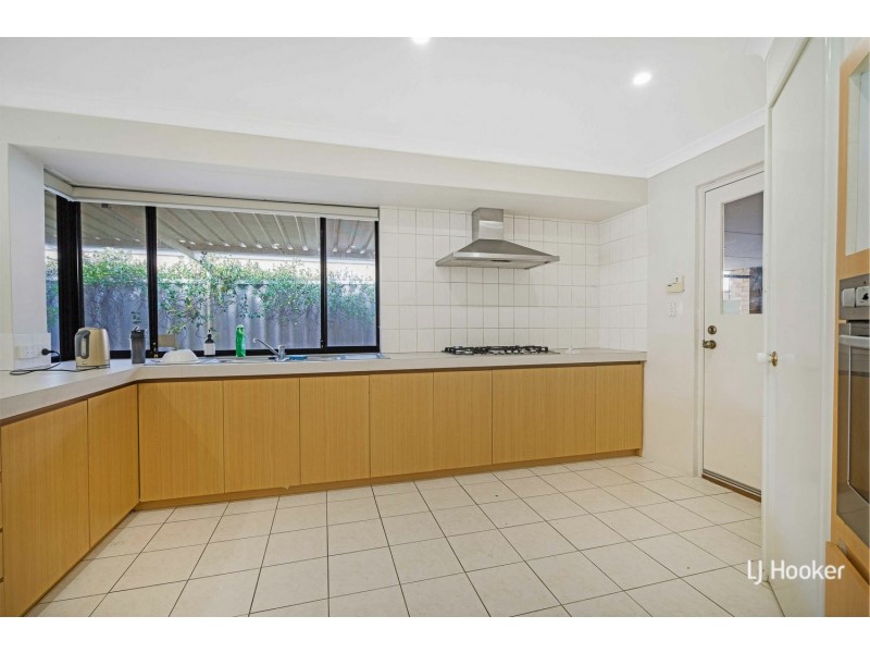 23 Millstream Place, Success WA 6164