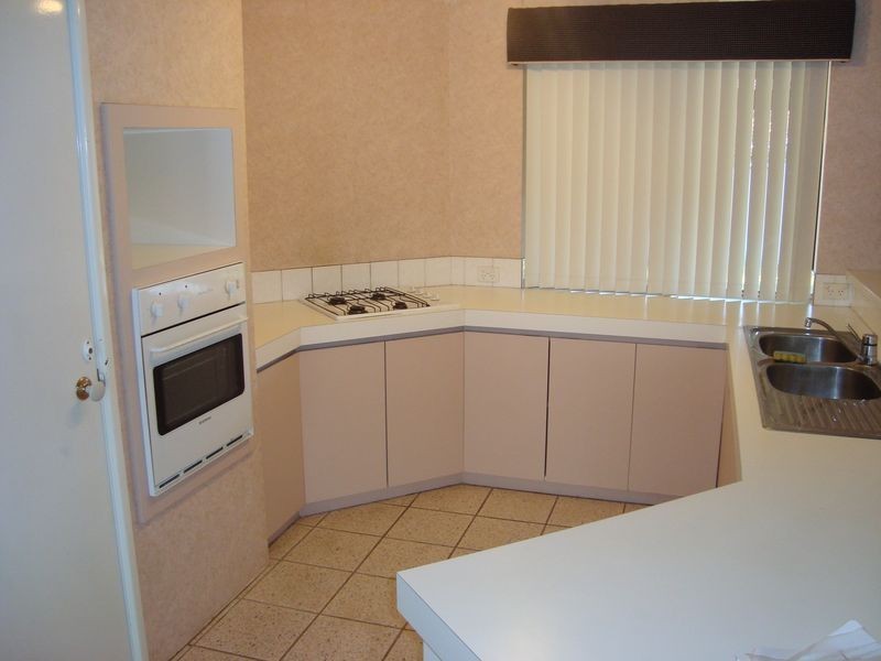 24 Nottingham Parkway, Orelia WA 6167