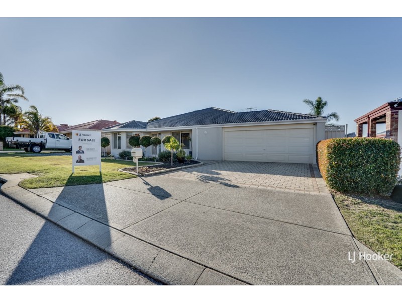 6 Holyrood Close, Orelia WA 6167