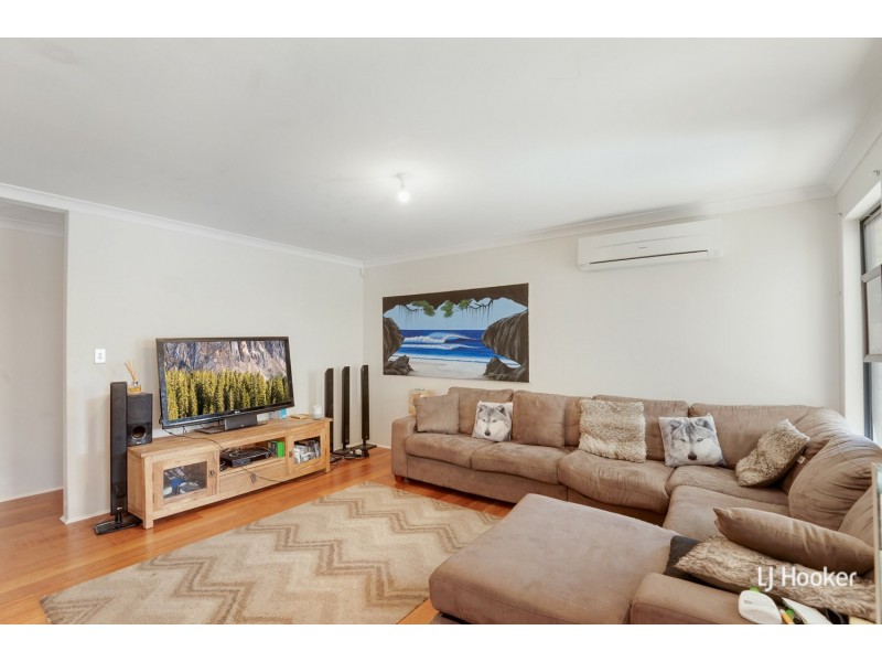 22 Coffs Bend, Secret Harbour WA 6173