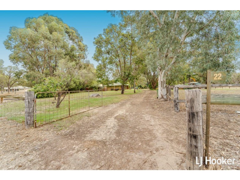 22 Arundel Drive, Wellard WA 6170
