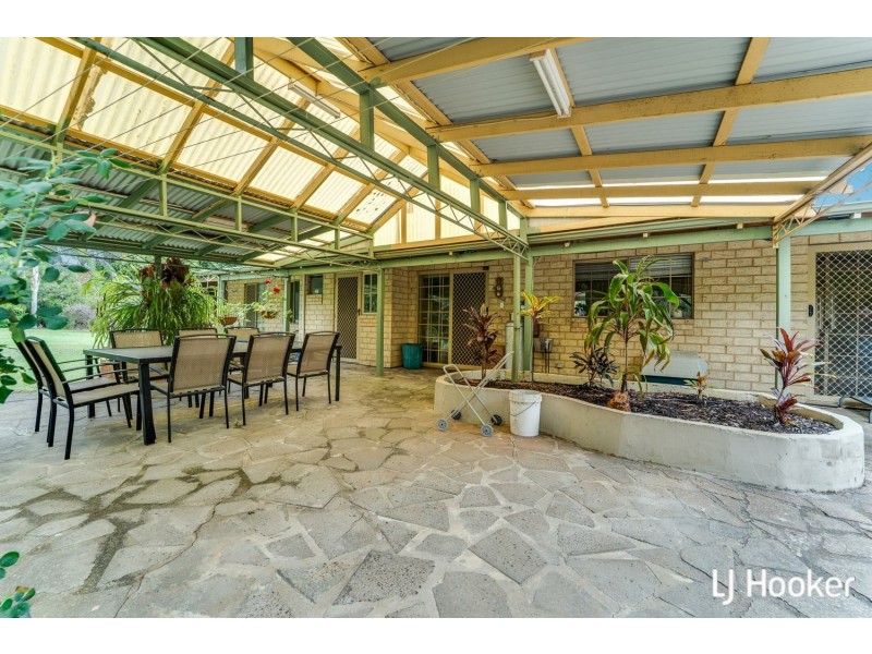 22 Arundel Drive, Wellard WA 6170