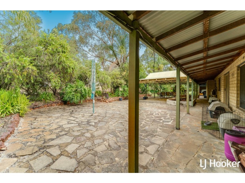 22 Arundel Drive, Wellard WA 6170