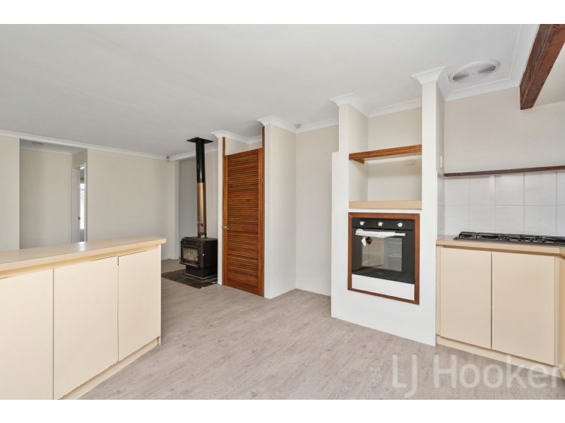30 Tunnicliffe Street, Parmelia WA 6167