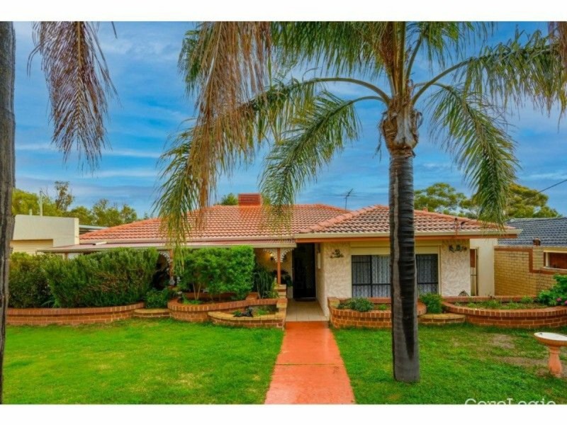 10 Hume Court, Parmelia WA 6167