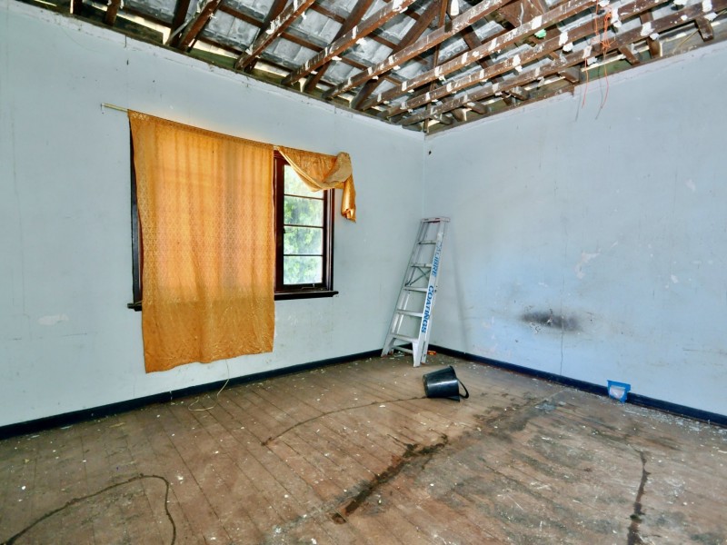 32 Westcott Road, Medina WA 6167