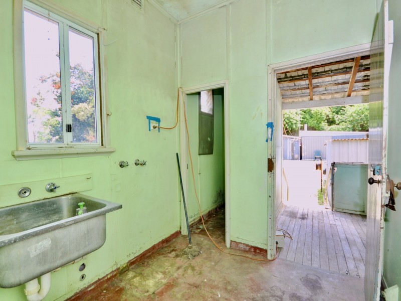 32 Westcott Road, Medina WA 6167