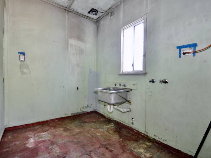 32 Westcott Road, Medina WA 6167