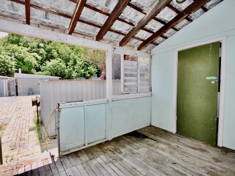 32 Westcott Road, Medina WA 6167