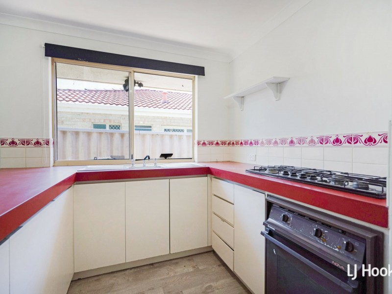 6 Prockter Gardens, Leda WA 6170
