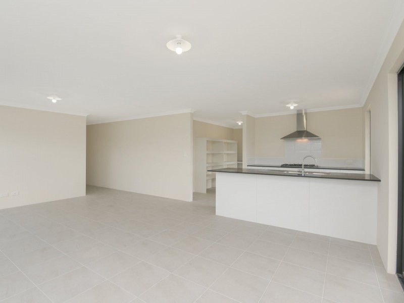 7 Luzula Grove, Byford WA 6122