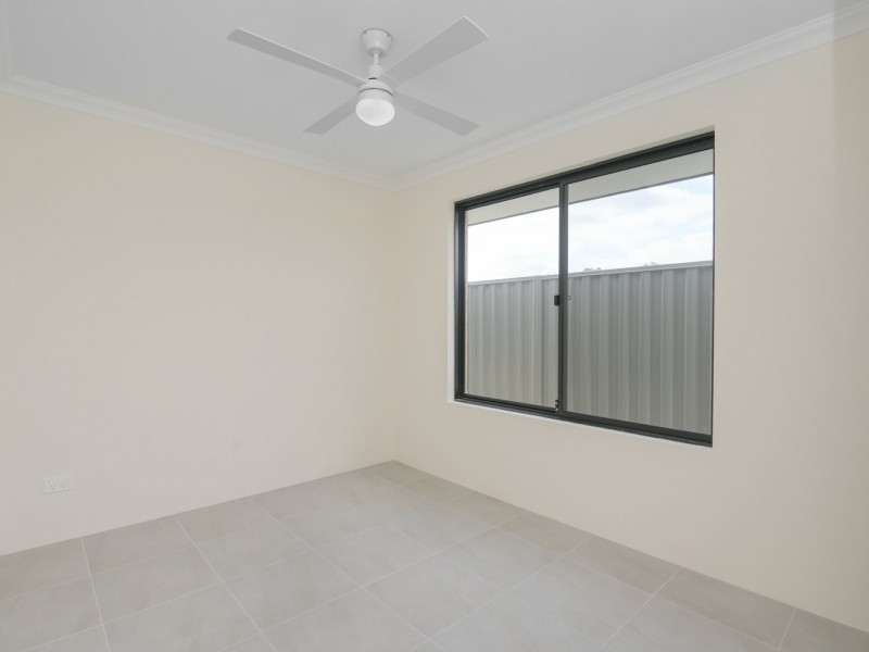 7 Luzula Grove, Byford WA 6122