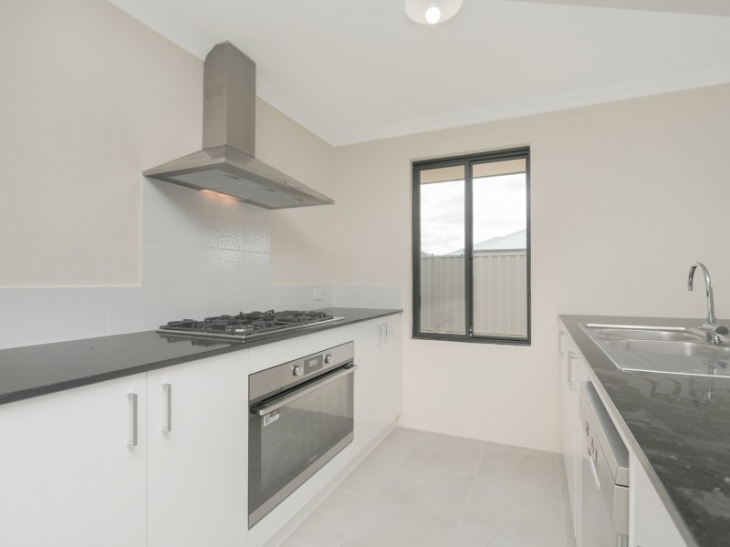 7 Luzula Grove, Byford WA 6122