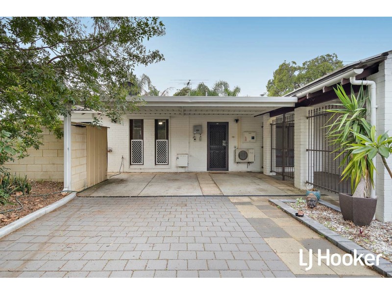 22 Elmslie Street, Orelia WA 6167