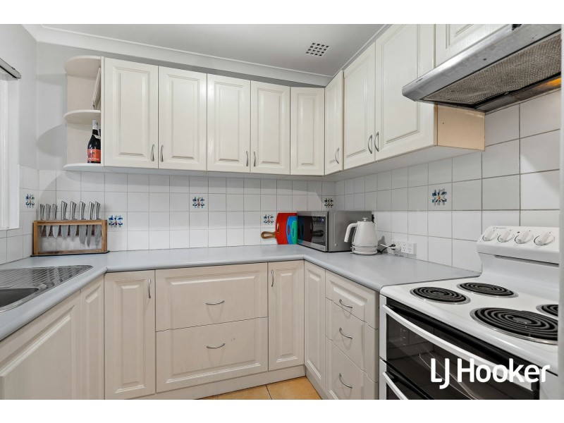 22 Elmslie Street, Orelia WA 6167