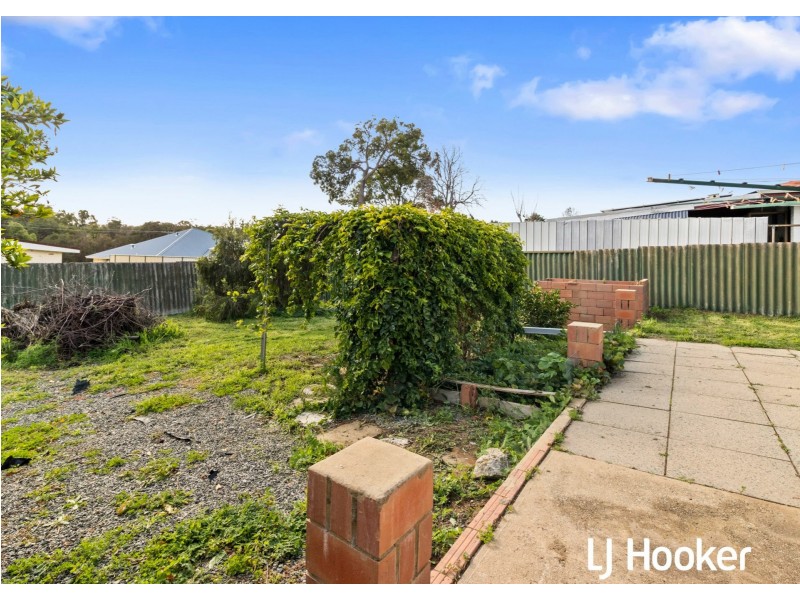 79 Sulphur Road, Orelia WA 6167