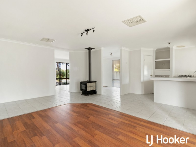 11 Cessford Close, Leda WA 6170