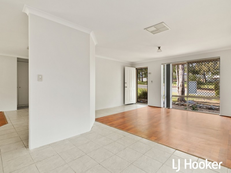 11 Cessford Close, Leda WA 6170