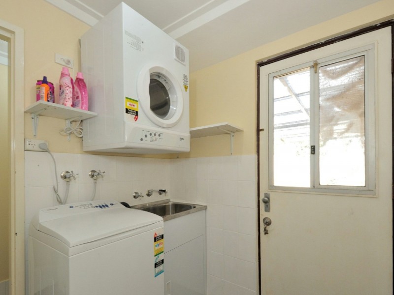 3 Nutcher Way, Parmelia WA 6167