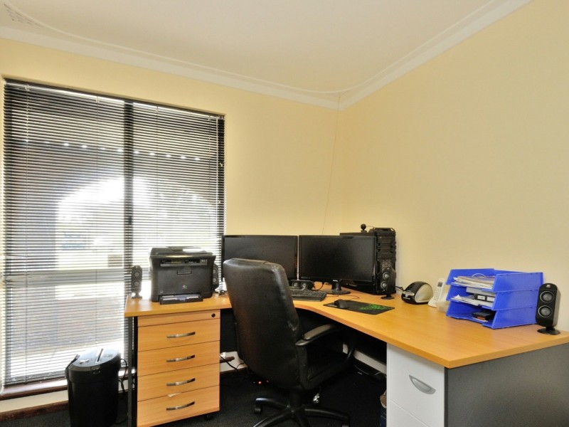 3 Nutcher Way, Parmelia WA 6167