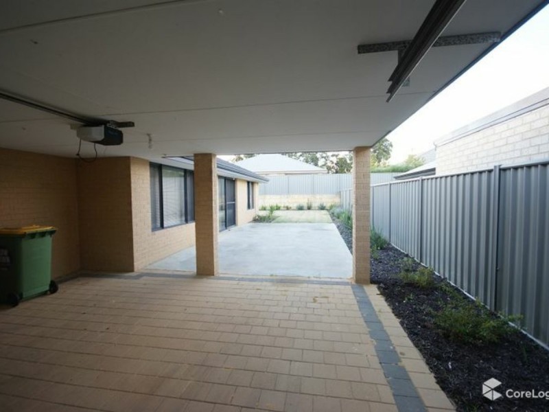 10 Chertsey Way, Wellard WA 6170