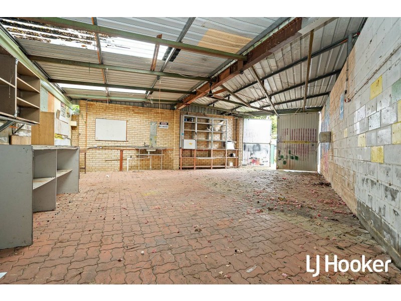 9 Povey Place, Parmelia WA 6167