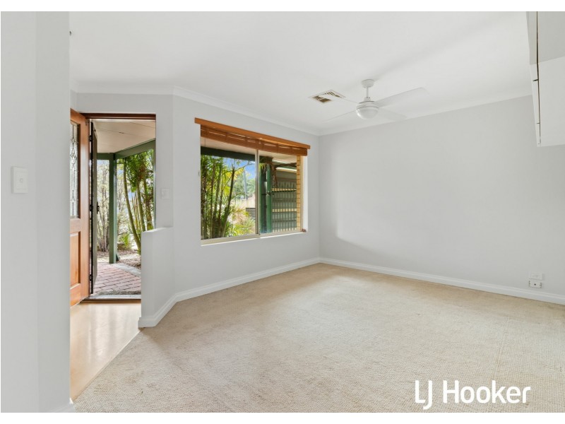 14 Stipling Gardens, Leda WA 6170