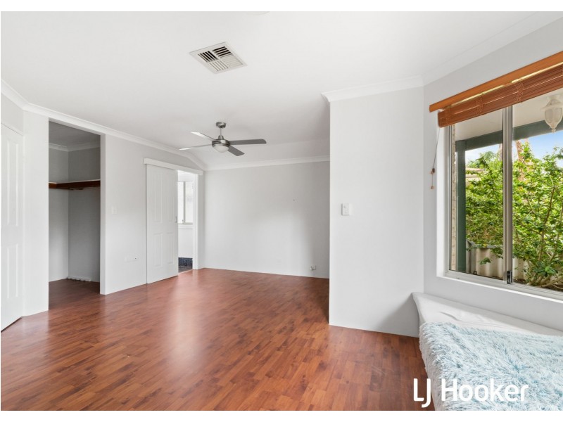 14 Stipling Gardens, Leda WA 6170