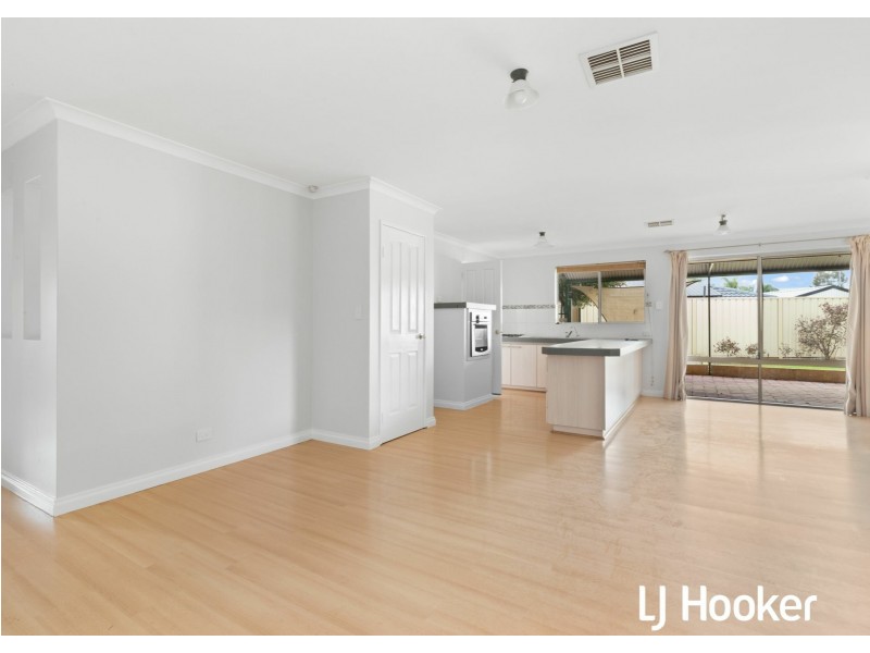 14 Stipling Gardens, Leda WA 6170