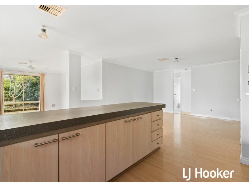 14 Stipling Gardens, Leda WA 6170