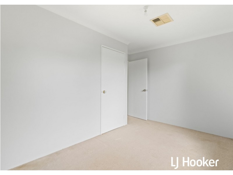 14 Stipling Gardens, Leda WA 6170