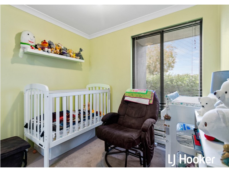 16 Indigo Bend, Wellard WA 6170