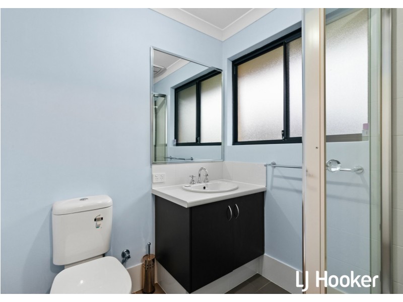 16 Indigo Bend, Wellard WA 6170