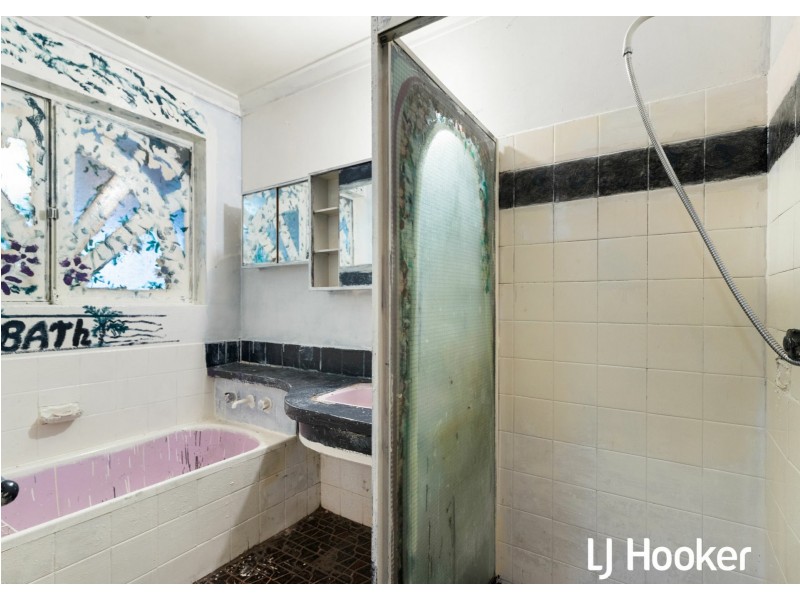 1 Jeffers Court, Orelia WA 6167